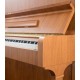 Foto detalle del mueble del Piano Vertical Petrof P125 F1