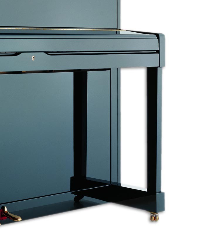 Photo detail of the body and the fallboard closed of the Upright Piano Petrof P125 M1