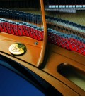 Foto detalhe do interior do Piano de Cauda Petrof P284 Mistral