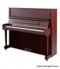 Foto do Piano Vertical Petrof P125 G1 com móvel de mogno