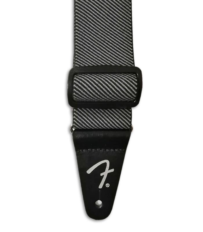 Photo of the end point of the Guitar Strap with the 'F' from Fender