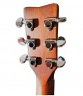 Photo of the machine heads of the Folk Guitar Yamaha model FG800