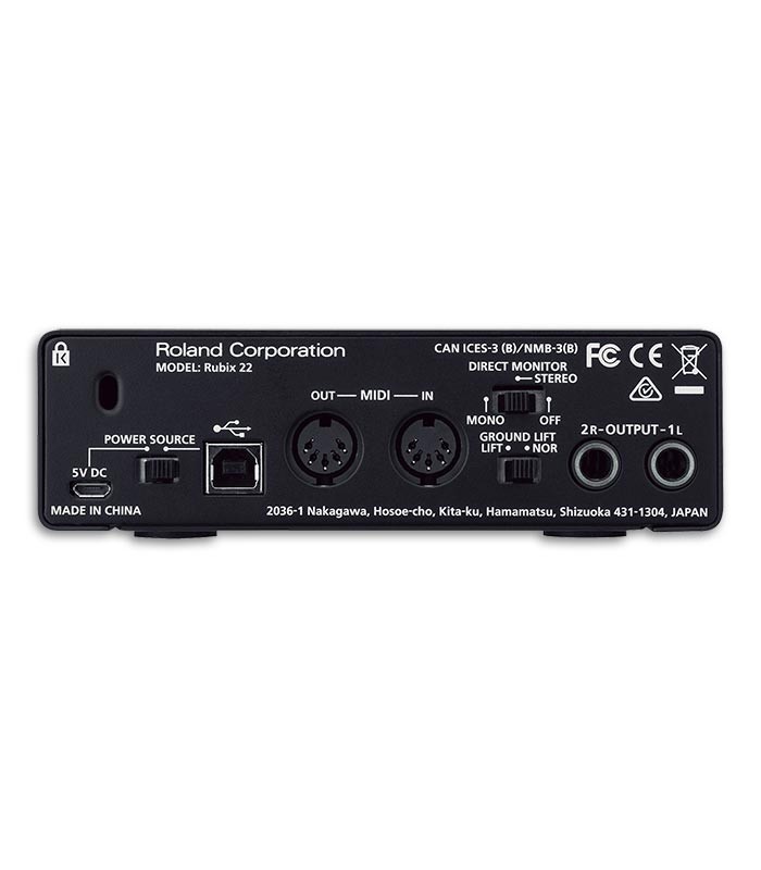 Foto de las salidas del Interface Roland Rubix22 USB Audio
