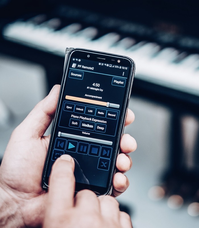 Foto da aplicação de telemóvel do Sistema Player Pianoforce para Piano de Cauda
