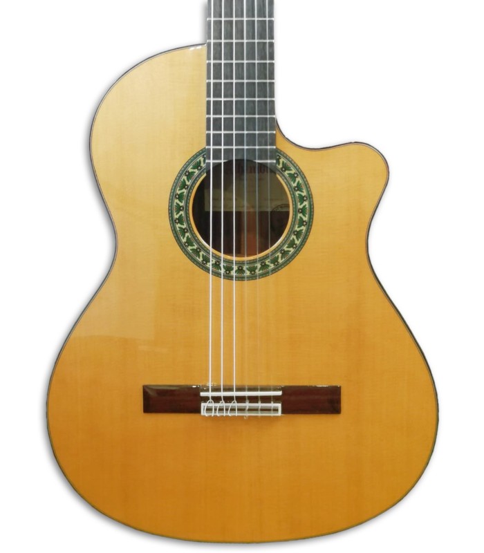 Foto de la tapa de la Guitarra Clásica Alhambra 5P CW E8