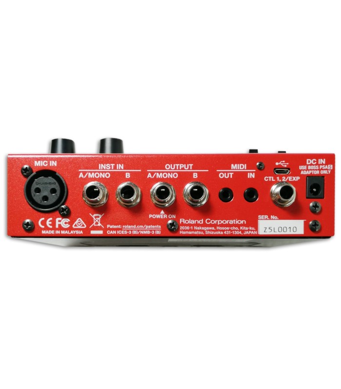 Foto de las entradas y salidas del Pedal Boss RC 500 Loop Station