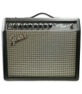 Foto de frente do Amplificador Fender modelo Super Champ X 2 15W 