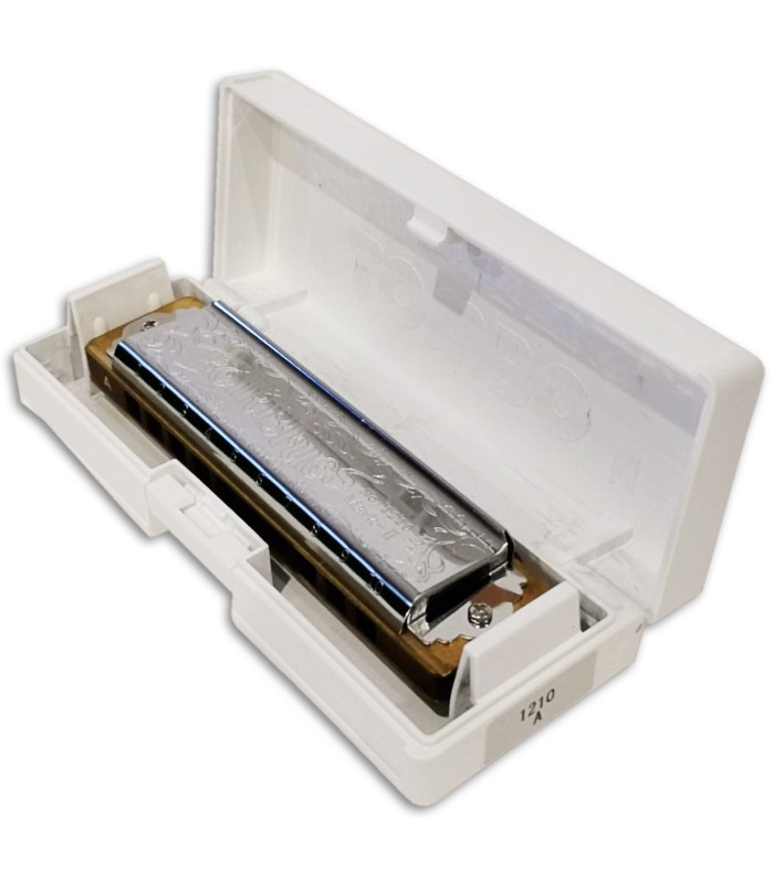 Photo of the Harmonica Lee Oskar model Tombo Folk Blues in A inside the case