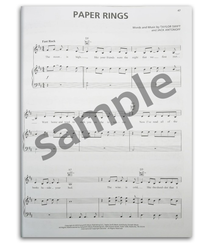 Foto de uma amostra do livro Taylor Swift Lover