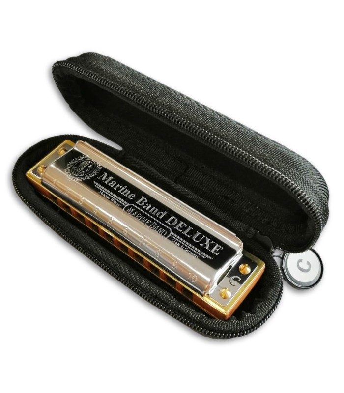 Photo of the Harmonica Hohner Marine Band de Luxe in C inside the case