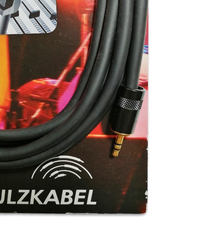 Photo of the mini jack of 3.5mm of the Cable Schulz model STMX-3