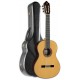 A guitarra clássica Alhambra 8P é construída à mão por luthiers de elite 