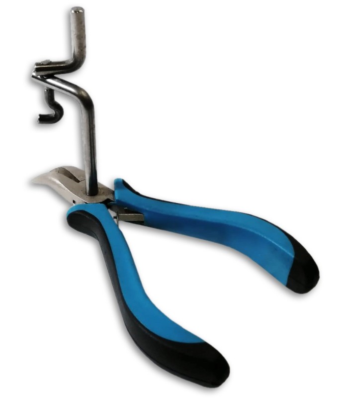 Foto detalhe das pegas do Alicate Torcedor Artcarmo modelo Básico em cor azul