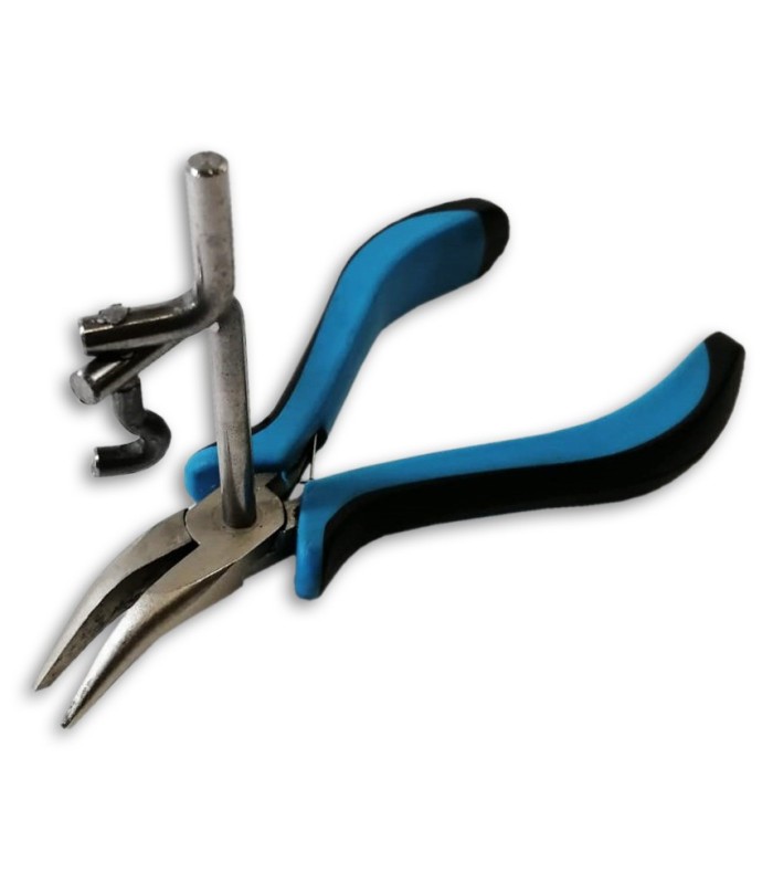 Photo of the Pliers Twister Artcarmo model Basic in blue color to make String Loops