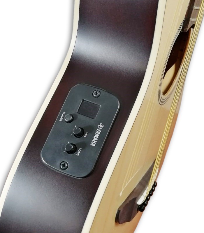 Photo of the guitar Yamaha APX-T2 natural's preamp