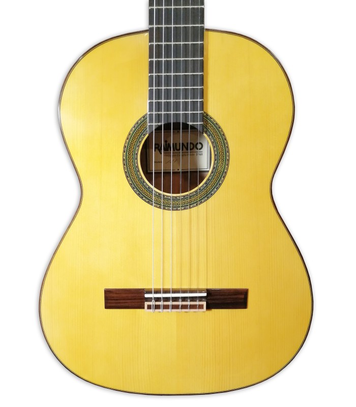 Tapa en abeto de la guitarra clásica Raimundo modelo 128