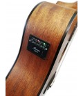 Detalhe do preamp da guitarra eletroacústica Ibanez modelo AW54CE OPN Dreadnought