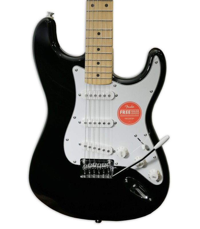 Corpo e captadores da guitarra elétrica Fender Squier modelo Affinity Stratocaster MN Black