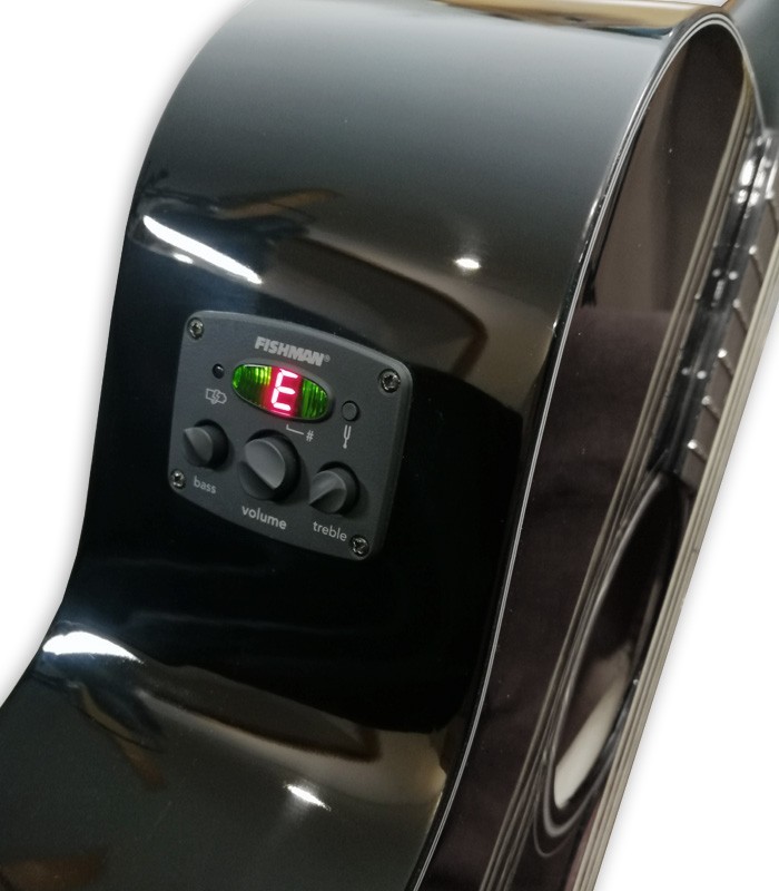 Detail of the preamp of the electroacoustic guitar Fender model Concert CC 60SCE Black