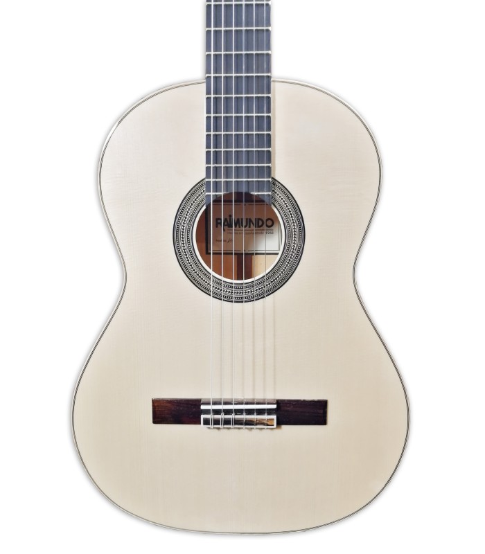 Spruce top of the classical guitar Raimundo model 133
