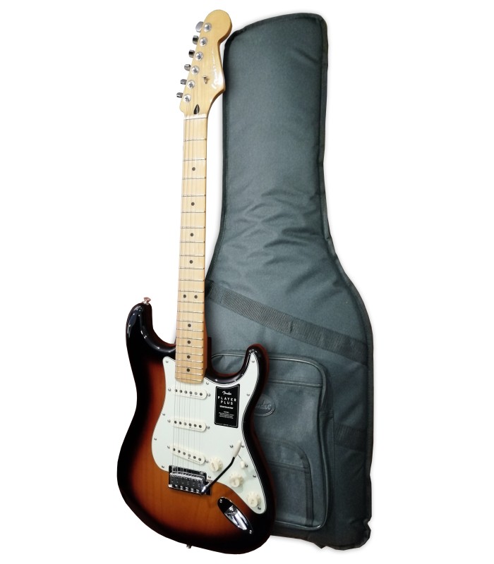 Guitarra el辿trica Fender modelo Player Plus Strat MN 3TSB com saco