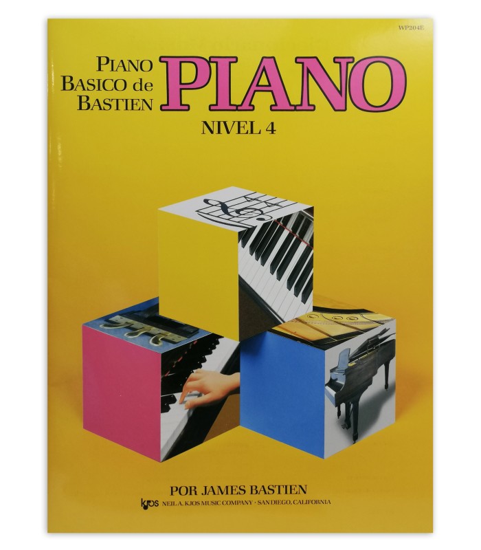 Capa do livro Piano Básico de Bastien Nível 4