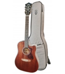 Guitarra eletroacústica Guild modelo D120CE Dreadnought Cutaway All Mahogany com saco
