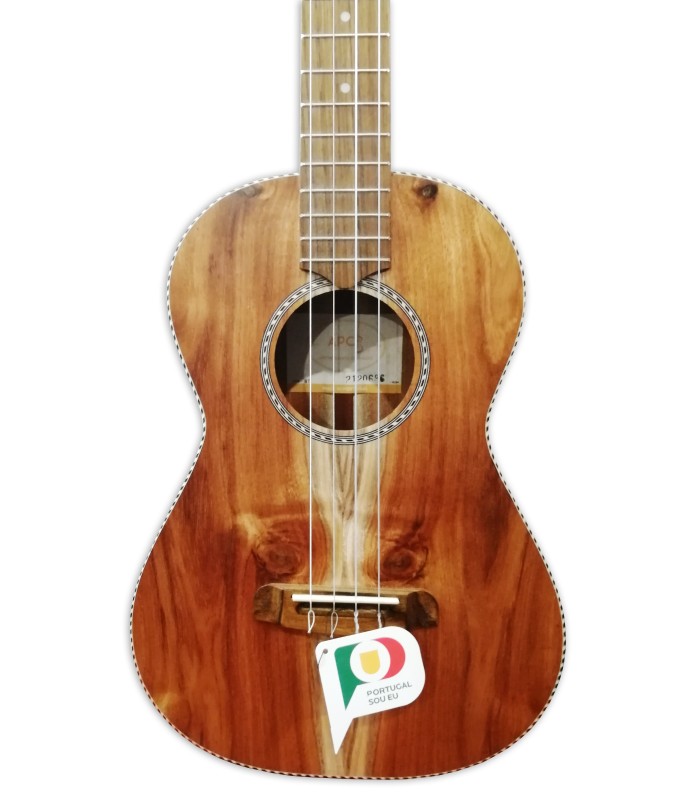 Solid koa top of the baritone ukulele APC model BT Traditional