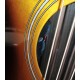 Detalhe do preamp no interior da boca da guitarra eletroacústica Guild modelo OM 260CE de Luxe Orchestra Cutaway Antique Burst