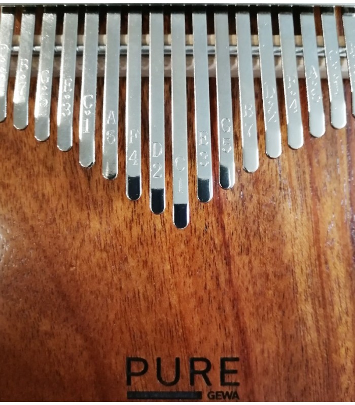 Detalle das lâminas da kalimba Gewa modelo F835560
