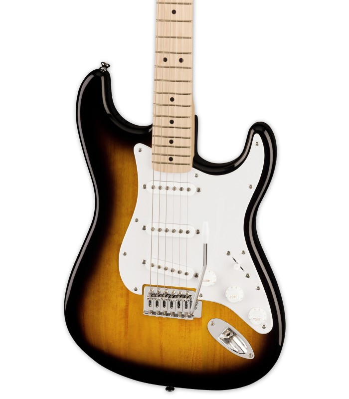 Detalhe do corpo e dos captadores da guitarra elétrica Fender Squier modelo Sonic Strat MN 2TS