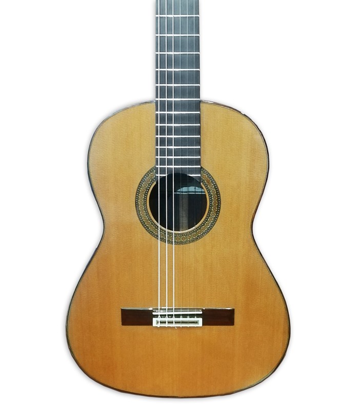Solid cedar wood top of the guitar Luthier Teodoro Perez model Madrid