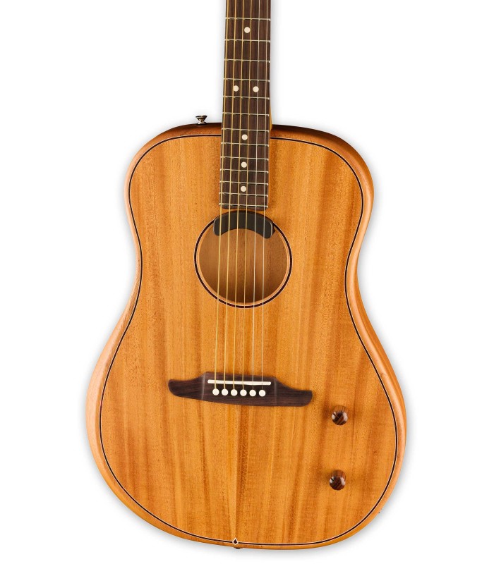 Solid mahogany top of the electroacoustic guitar Fender model Highway Dread Mahogany