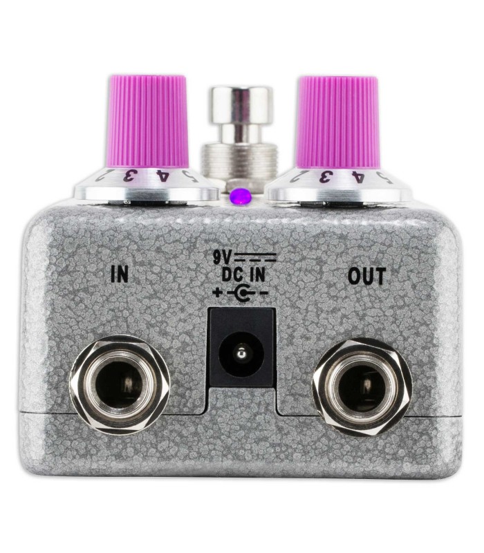 Entradas e saídas do pedal Fender modelo Hammertone Fuzz