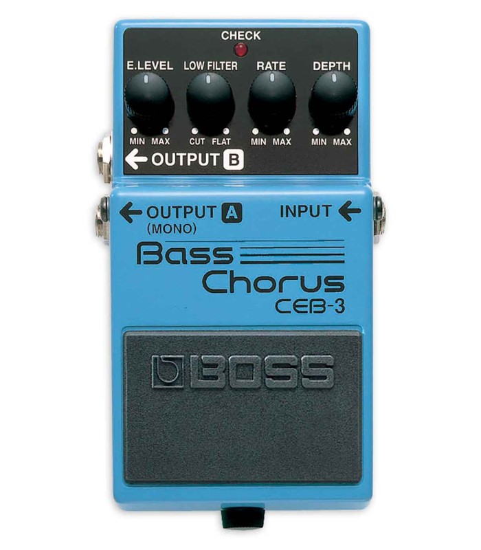 Control's detail of the pedal Boss model CEB-3 Bass Chorus