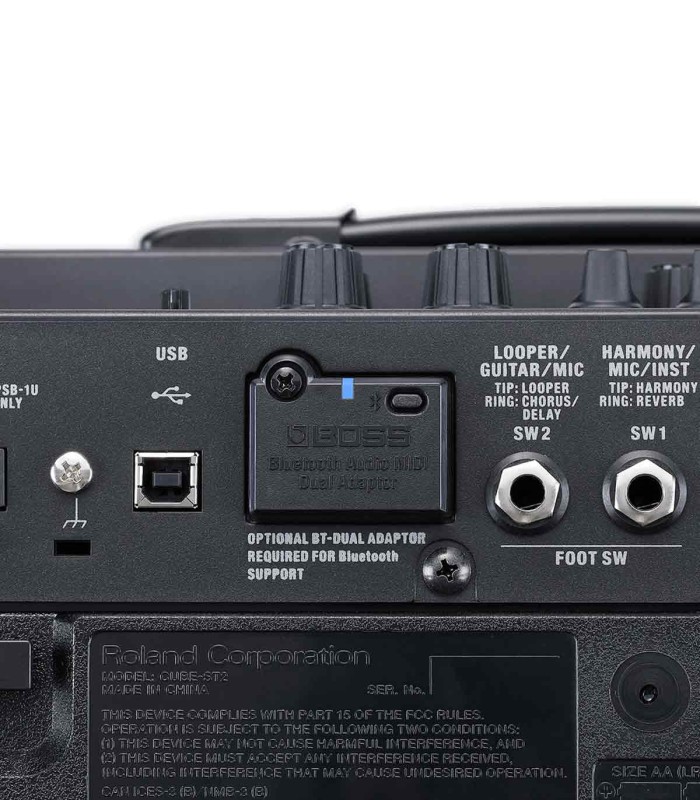 Adapter Boss model BT-DUAL Bluetooth Audio Midi used on a Boss amp