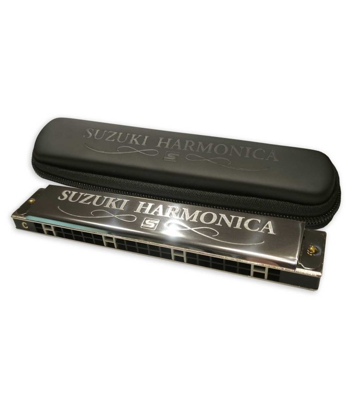 Harmonica Suzuki model SU21SPC Special Tremolo in C with 42 voices and a case
