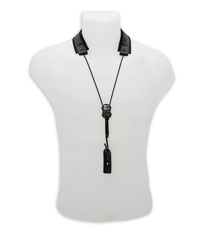 Correia BG modelo C20E elástica para clarinete com almofadado em algodão