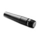 Foto a 3/4 do microfone Shure SM57-LCE