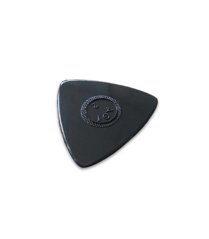 Photo of triangular flat pick Dragão 2
