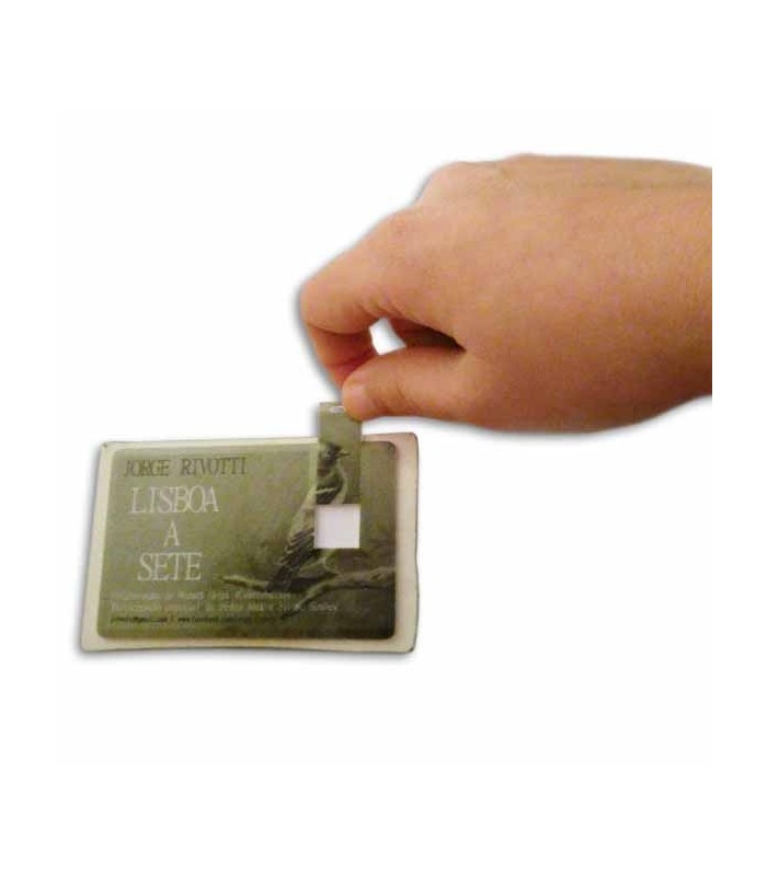 Inserte de la pen en el embalaje.