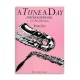 Libro Music Sales BM10231 Tune a Day Saxophone Book 2