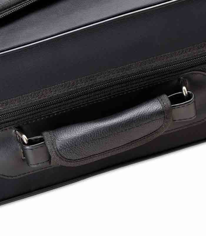 Foto detalle del asa del estuche del Bombardino John Packer JP374ST Sterling