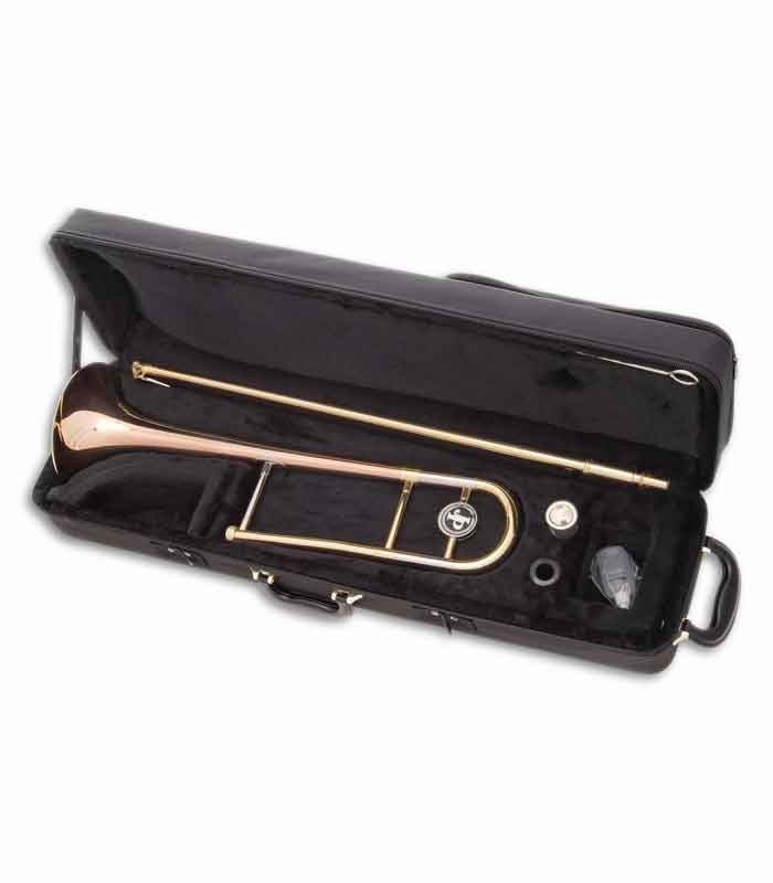Photo of the John Packer Tenor Trombone JP132R inside the case
