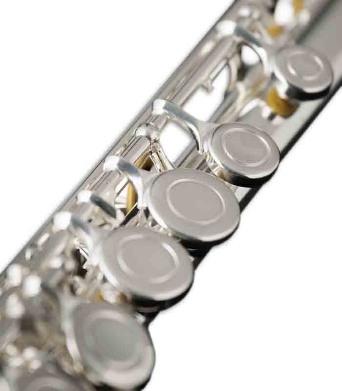 Photo detail of the keys of the John Packer Flute JP011