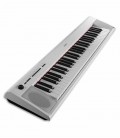 Teclado Portátil Yamaha NP 12 61 Teclas Tipo Piano