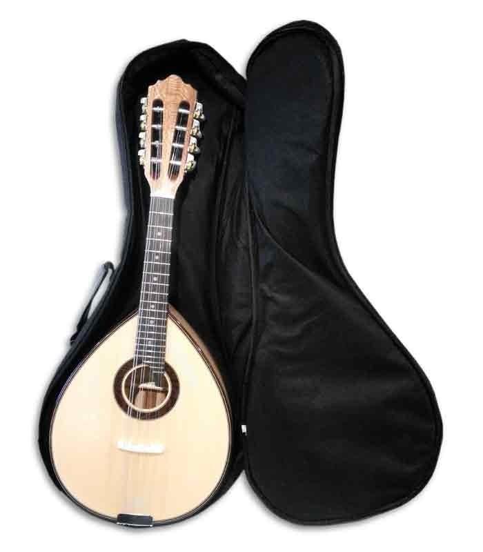 Photo of bag Ortolá 7338 32B with mandolin inside