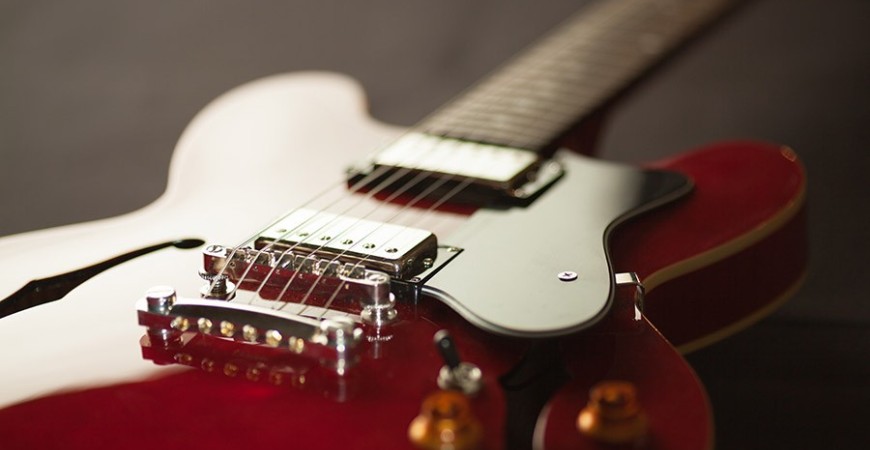 Pickups: Humbuckers vs Single Coils