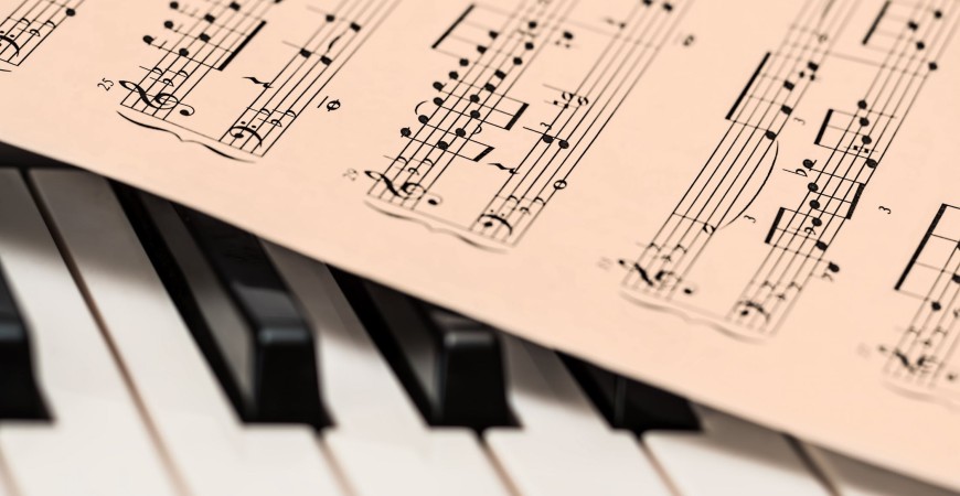 5 músicas fáceis para aprender a tocar (no) piano