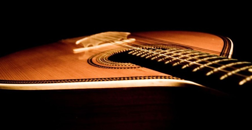Guitarra de fado: uma recordação de Portugal